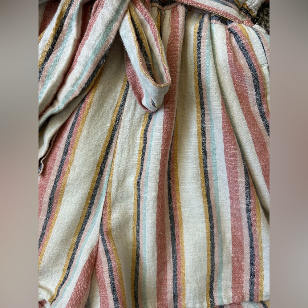 5/$25 American Eagle cotton/linen blend striped short jumper size medium - Picture 2 of 8